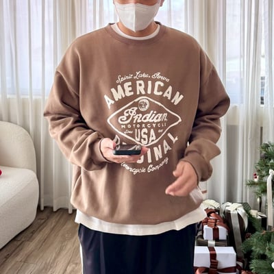 【現貨】AMERICAN 刷毛大學T7