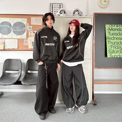 【現貨】NATIVE 賽車風高領衛衣3