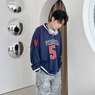 【現貨】VIRGINIA 51 V領撞色棒球大學T4