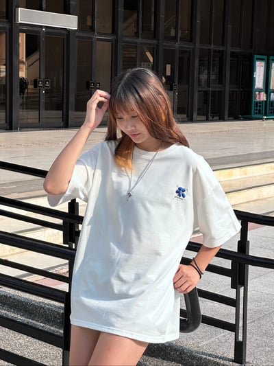 【現貨】刺繡對焦框花朵印花短T13