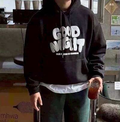 【現貨】GOOD NIGHT 發泡落肩刷毛帽T7