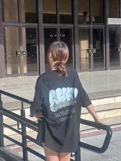 【現貨】胖胖手指英文短T2