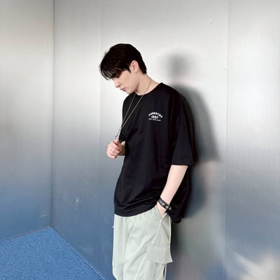 【五色同步】FORESTRY 1997鬍子叔叔印花短T2