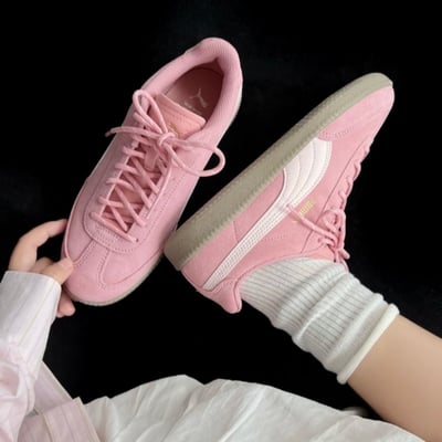 【新款!國外限定】Puma 9-T Suede 淡粉色 櫻花粉 復古粉 復古德訓鞋｜406756-022