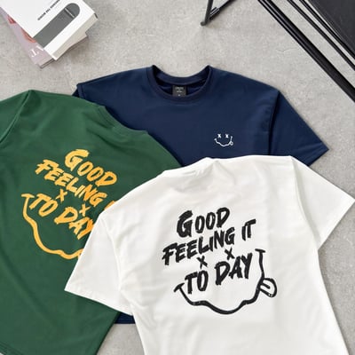 【現貨】GOOD FEELING 笑臉舌頭印花短T9
