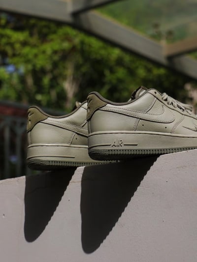 【優惠下殺現貨】NIKE AIR FORCE 1 '07 LV8 月岩灰 水泥灰 灰綠｜HM9483-3003