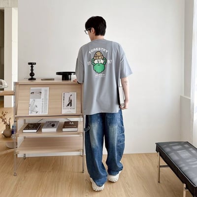 【五色同步】FORESTRY 1997鬍子叔叔印花短T6