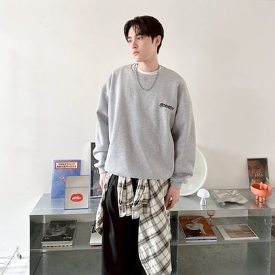 【現貨】SCRACH插畫感貓咪大學T7