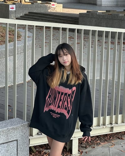 【現貨】幻影字母牛奶絨帽T2