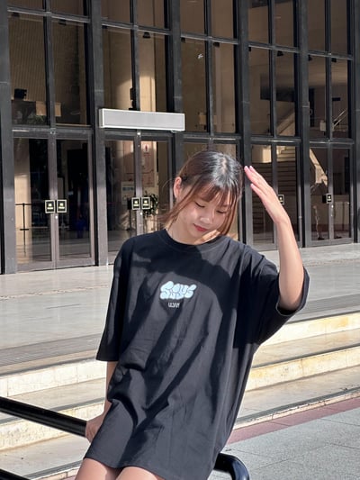 【現貨】胖胖手指英文短T13