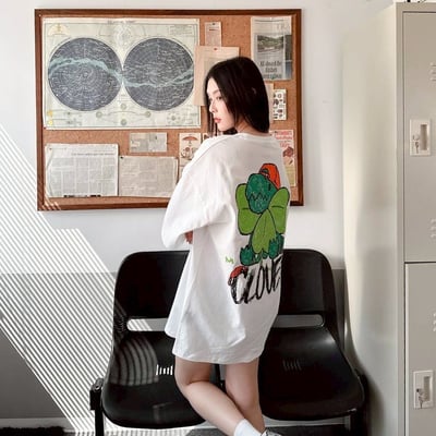 【現貨】CLOVER幸運草恐龍印花短T4