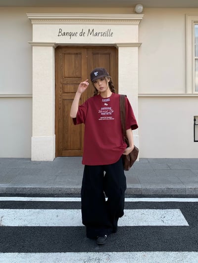 【質感刺繡不能錯過!】美式拼接領刺繡重磅短T7