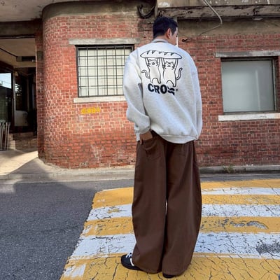 【現貨】CROSS麵包貓咪大學T5