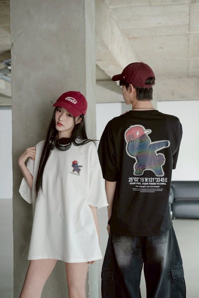 【現貨】閃電貓柴犬炫彩反光短T8