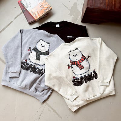 【現貨】SNOW雪人插畫感大學T12