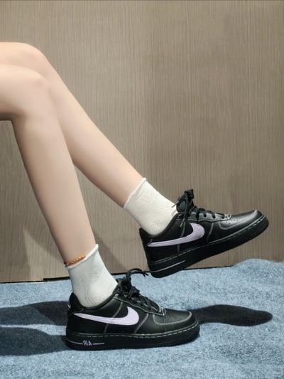 【預購】Nike Air Force 1 黑紫 反車縫線 黑紫武士｜HQ2037-0013