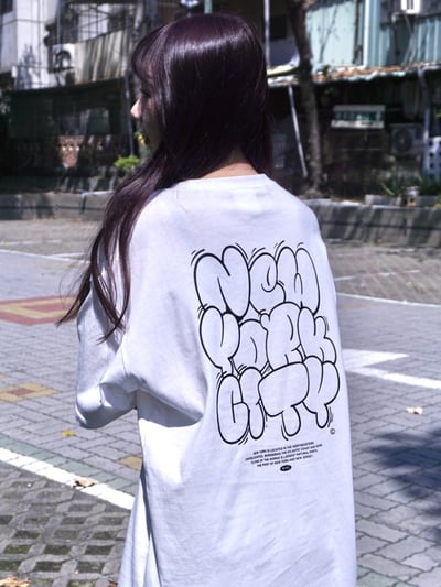 【現貨】NEW YORK CITY泡泡簍空英文字短T2