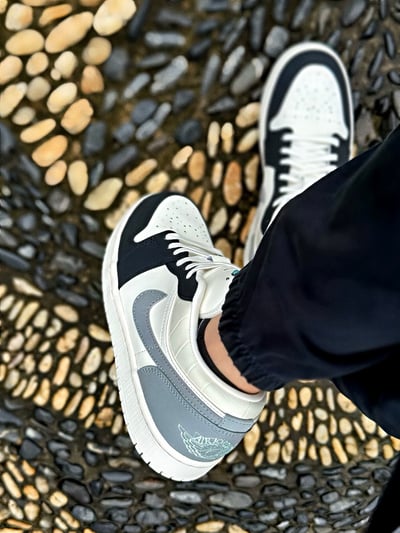 【新品發售】Nike Air Jordan 1 Low 白藍灰 綠松石｜IO2242-1015