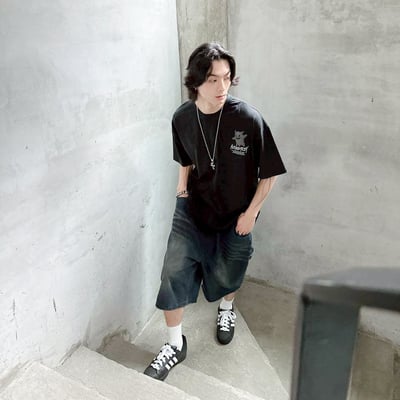 【現貨】AuTHENTICITY胖胖鬼反光炫彩短T9