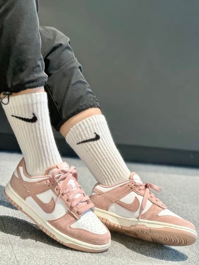 【預購】NIKE DUNK LOW 乾燥玫瑰小勾｜IB44171024