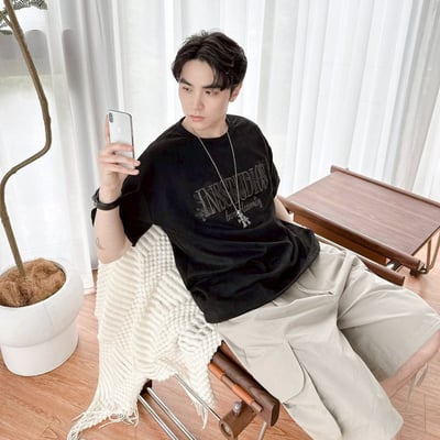 【現貨】INSSTUDIOS玫瑰纏繞立體刺繡短T5