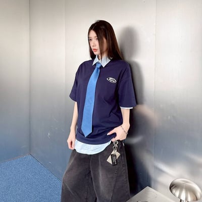 Reformation剝落字草寫美式印花短T5