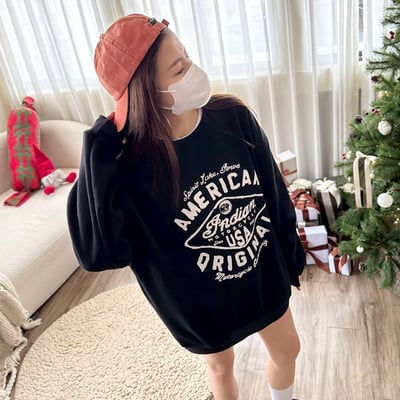 【現貨】AMERICAN 刷毛大學T3