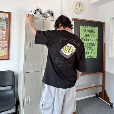 【現貨】笑臉奶油吐司印花短T5