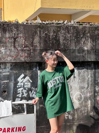 【熱銷款回歸現貨】BOSTON刺繡短T7