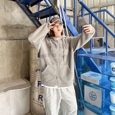 【現貨】CALIFORNIA 貼布雙鍊連帽外套12