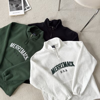 【現貨】MERRIMACK半高領拉鏈刺繡大學T11
