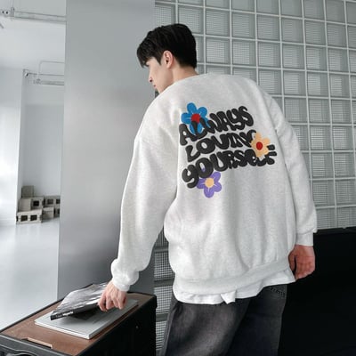 【現貨】發泡字母花朵印花大學T3