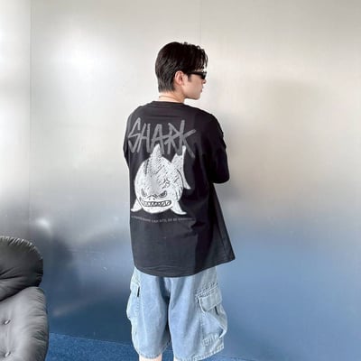 【SORONA® 涼感現貨】SHARK鯊魚塗鴉感印花短T5