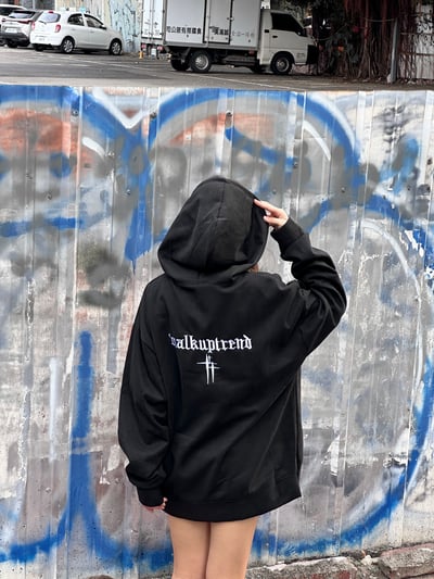 【現貨】十字星芒刺繡麂皮帽T4