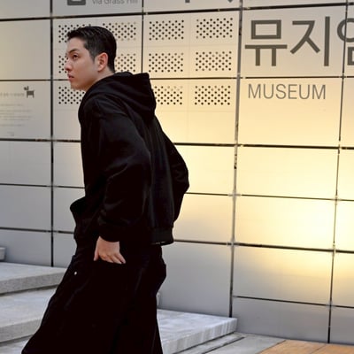 【現貨】 雙鍊寬短連帽外套9