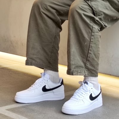 【現貨】Nike Air Force 1白黑勾荔枝皮 白底黑勾｜CT2302-100 CT3839-1001