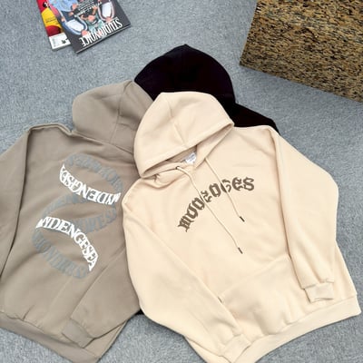 【現貨】哥德字發泡環繞設計帽T12