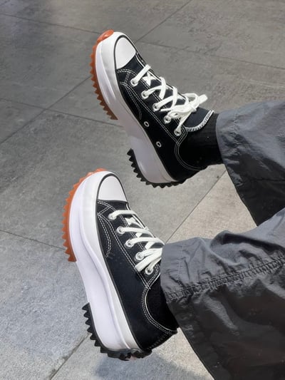 【現貨】Converse Run Star Hike Low 男女黑低筒平民版鋸齒厚底休閒鞋｜168816C3