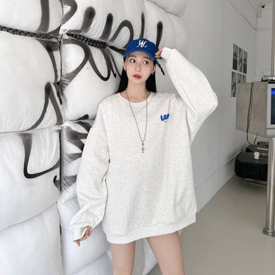 【現貨】卡通泡泡英字大學T4