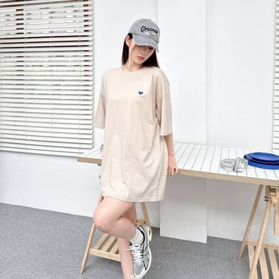 【現貨】撞色小愛心刺繡短T3