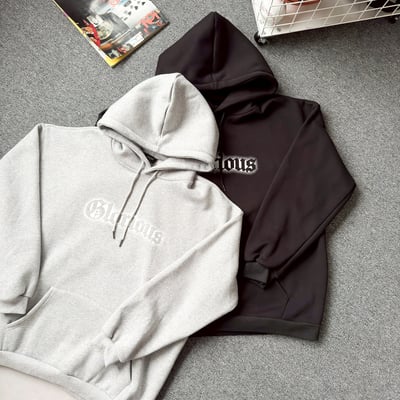 【現貨】哥德字噴漆印花帽T13