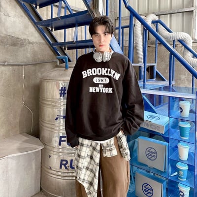 【現貨】BROOKLYN 1987毛巾繡大學T9