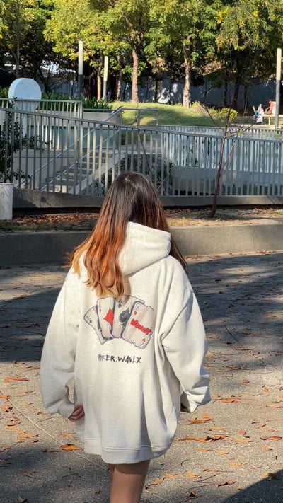 【爆款預告大成功!!包色神款】撲克牌謎局牛奶絨帽T12