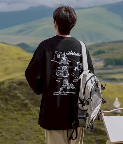 【現貨】塗鴉露營帳篷牛奶絨大學T7