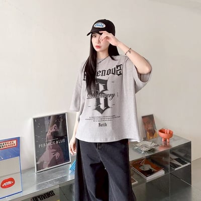 【現貨】Bauenous哥德字印花寬版短T11