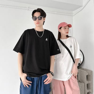 【細節控必入現貨】刺繡滑板小人短T2