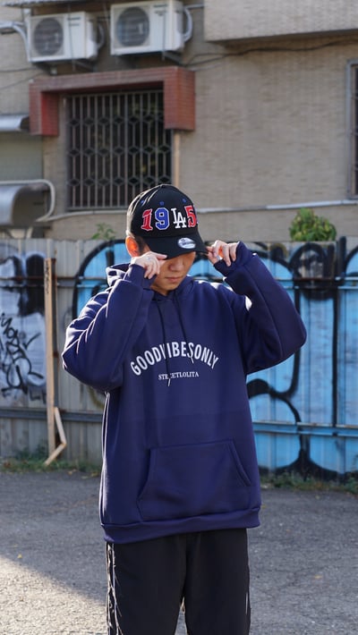 【現貨】GOODVIBESONLY英文字母刷毛帽T11