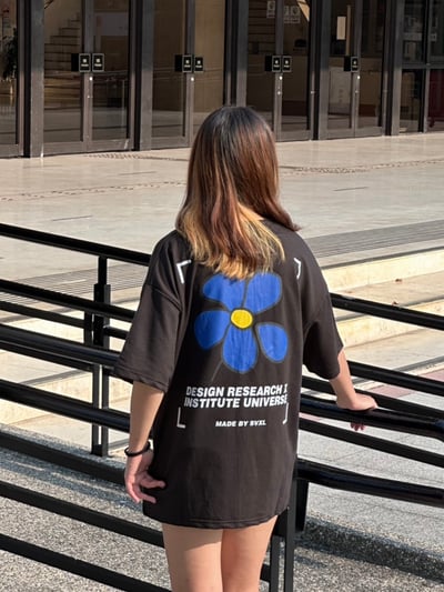 【現貨】刺繡對焦框花朵印花短T6