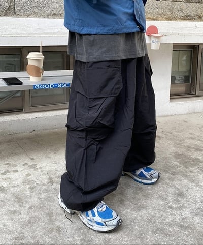 【現貨】立體壓褶工裝口袋防潑水闊腿風褲3