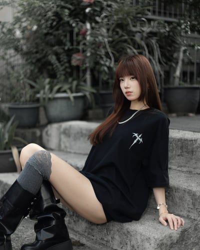 【今夏必買單品!!現貨速發】黑翼覺醒短T3